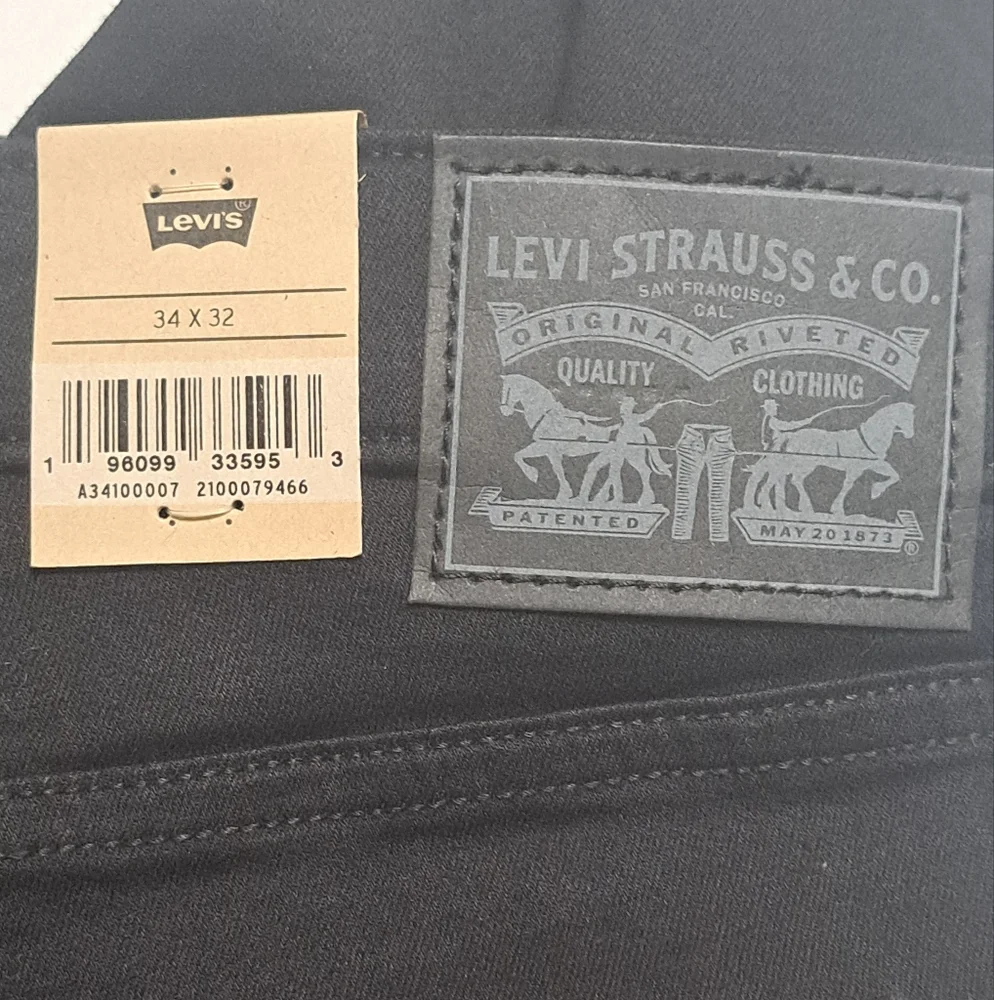 Levi's Women's 726 High-Rise Flare  Stretch  Denim Jeans Black 34 X 32 NWT - Picture 8 of 15